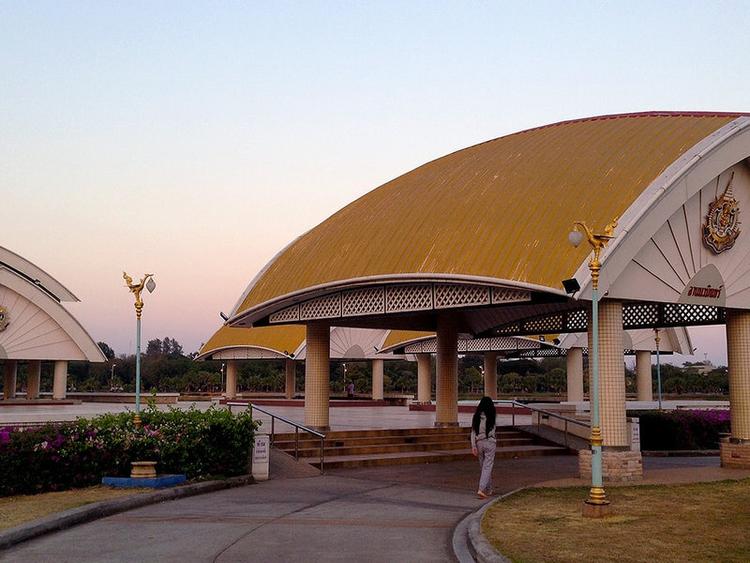 Bung Ta Lua Water Park