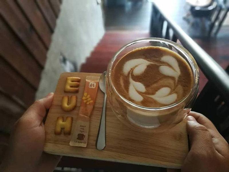 Chaai-Samai Cafe