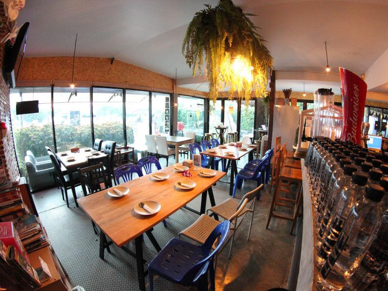 EAT @ Khao Yai | Bar & Bistro