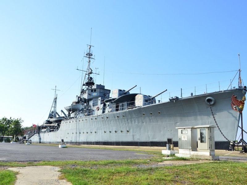 HTMS 夜功战舰博物馆
