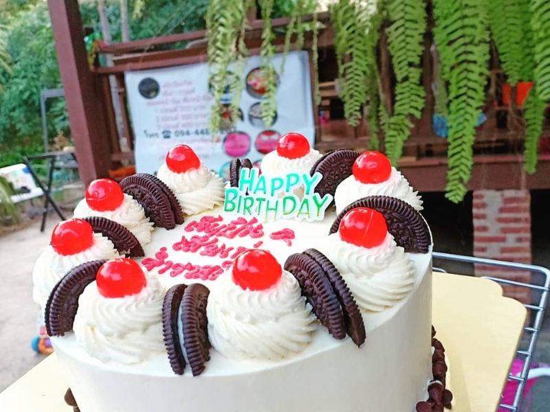 Areeya Cake Shop Birthday Cake