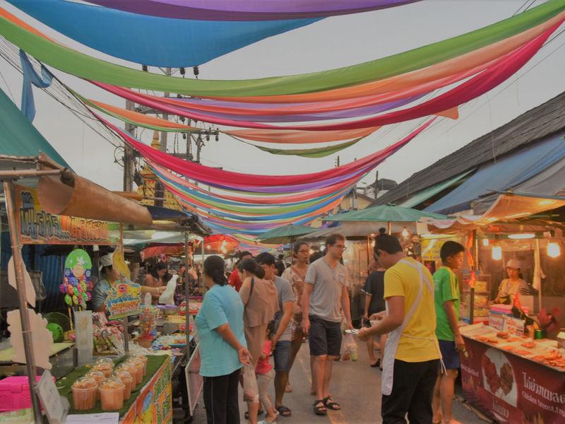 San Chao Market, Surat Thani