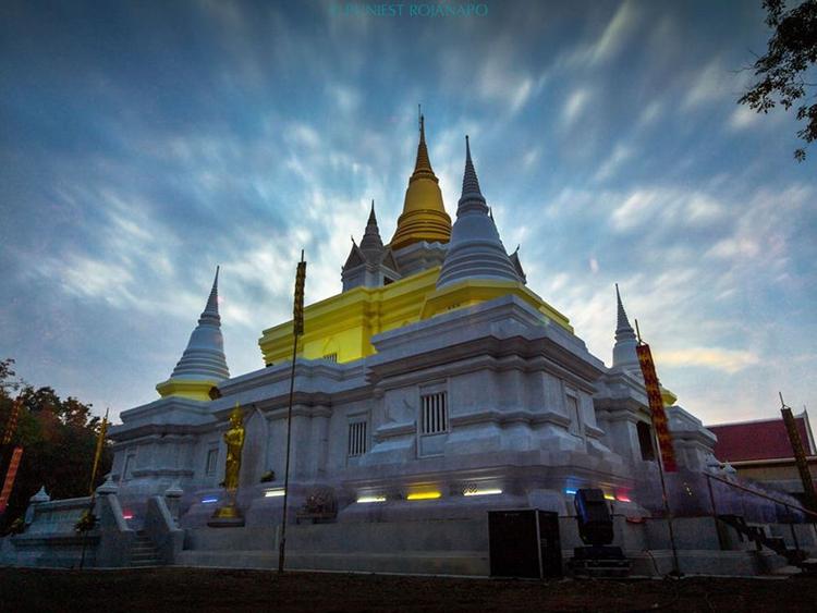 วัดสระกระเทียม