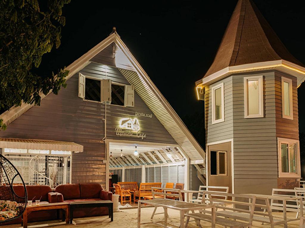 Miracle cafe Phetchaburi