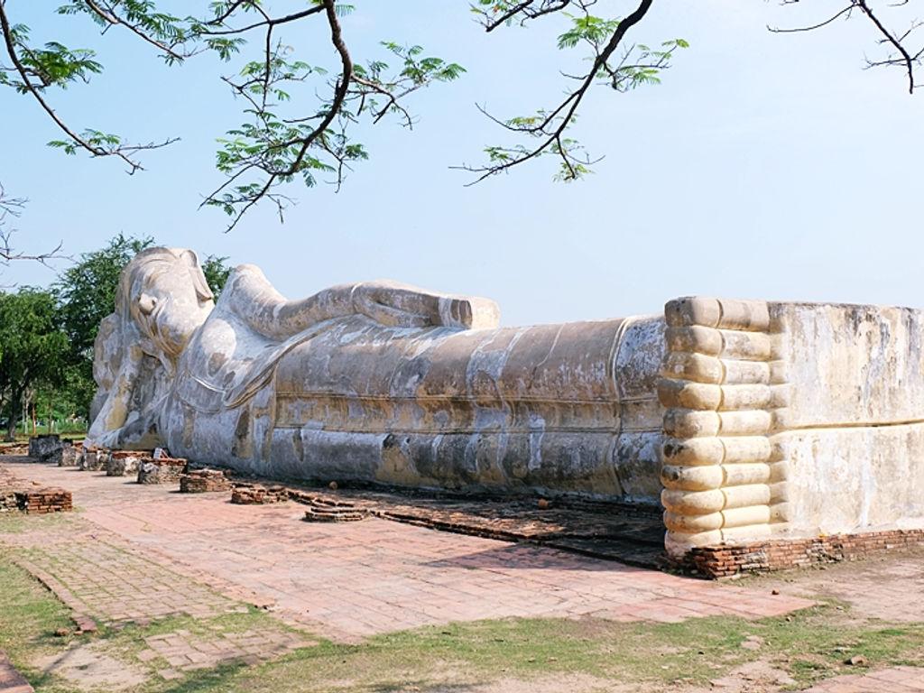 Wat Lokayasutharam