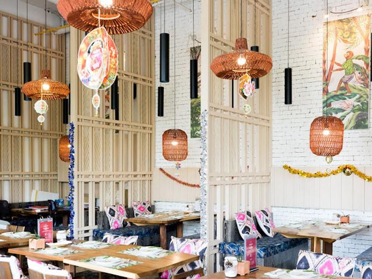 ร้านอาหาร ยุ้งข้าวหอม โครงการ แอมพาร์ค