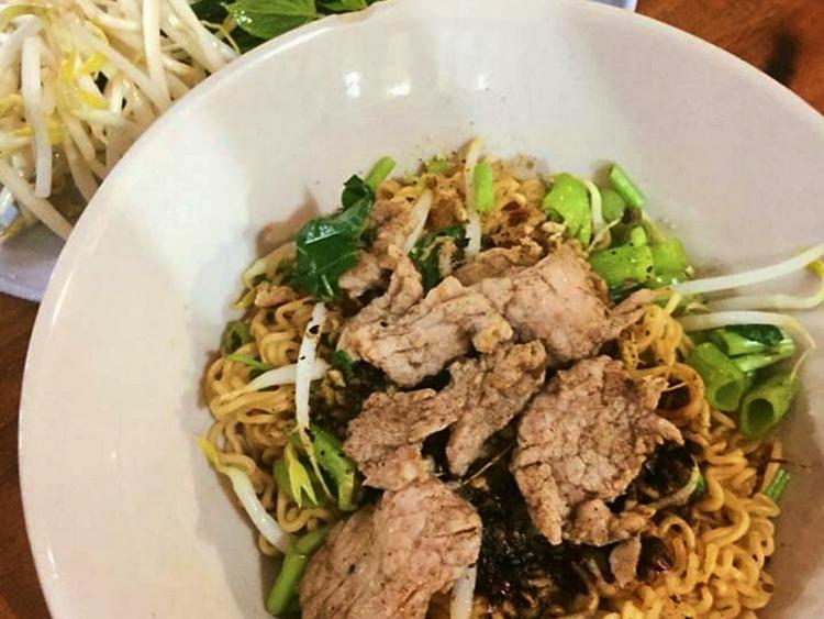 Landing Noodle Habito Mall