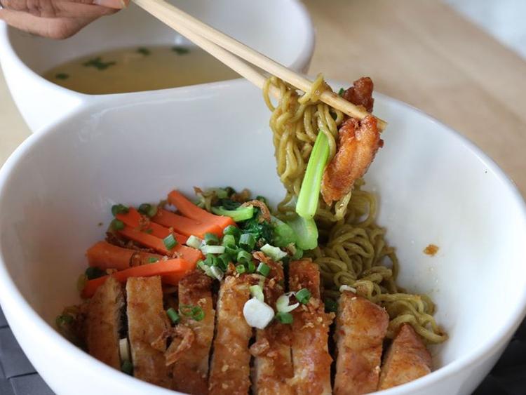 ฟิวชั่น คาเฟ่ จอห์น