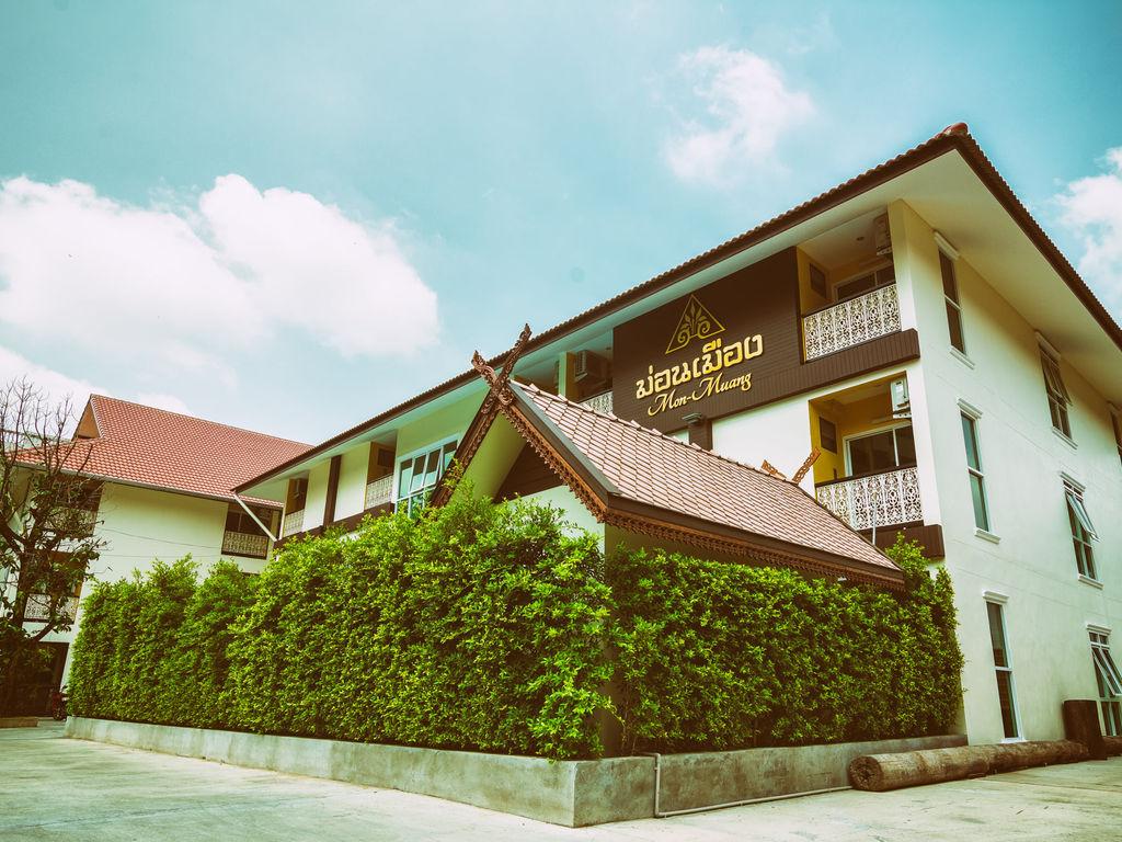 โรงแรมม่อนเมือง