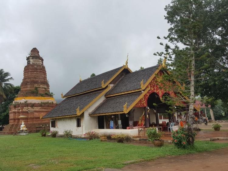 โบราณสถานเวียงลอ