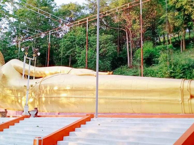 วัดพระพุทธบาทเขาทราย