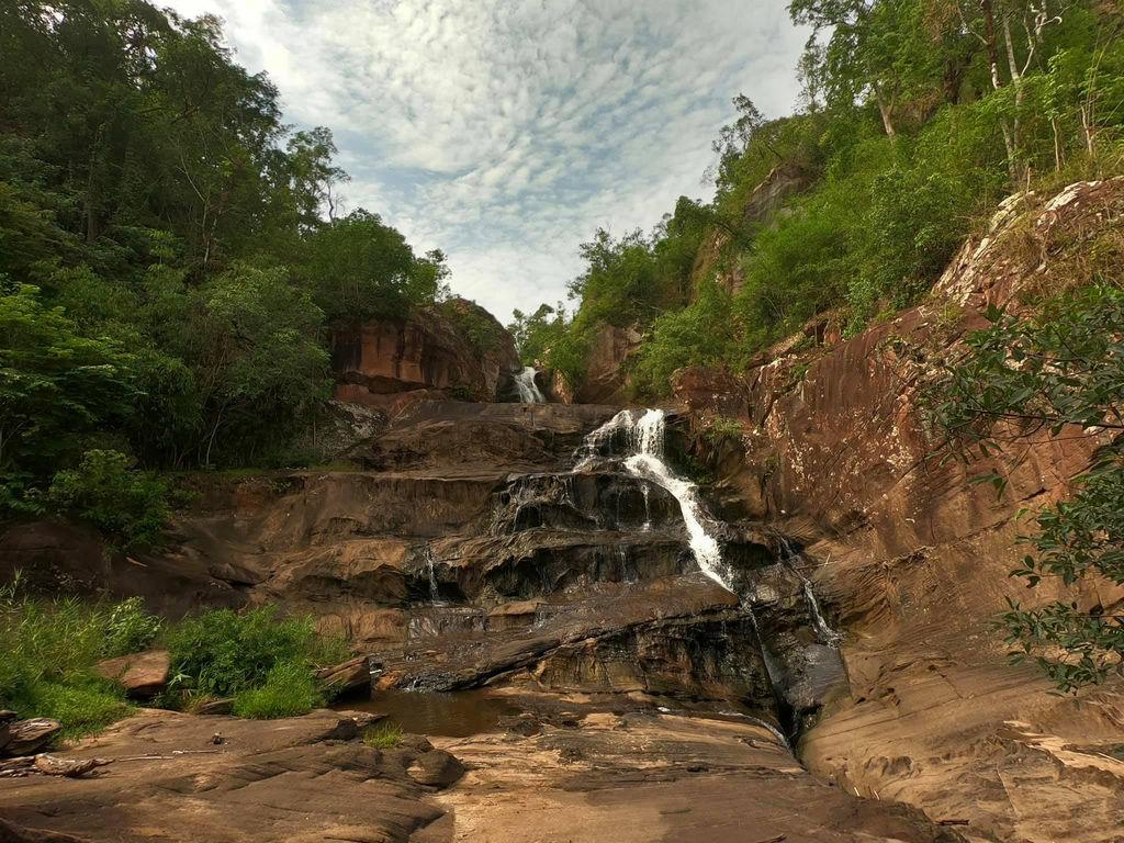 อุทยานแห่งชาติน้ำตกชาติตระการ