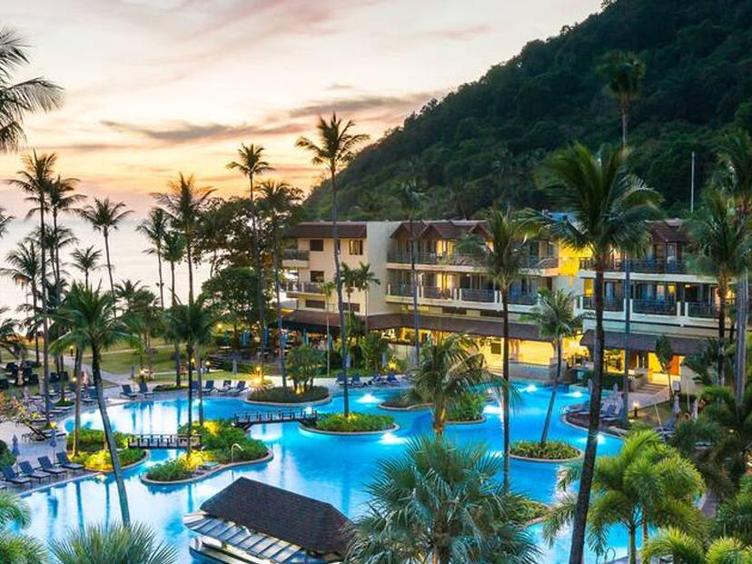 Phuket Marriott Resort & Spa, Merlin Beach