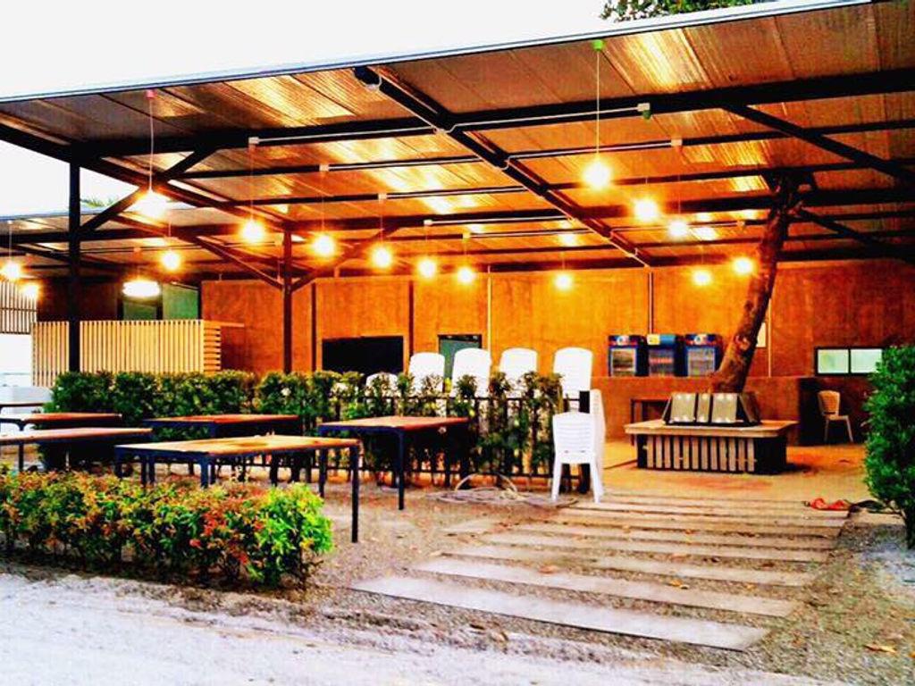 Bangsaen Seafood Sakaeo