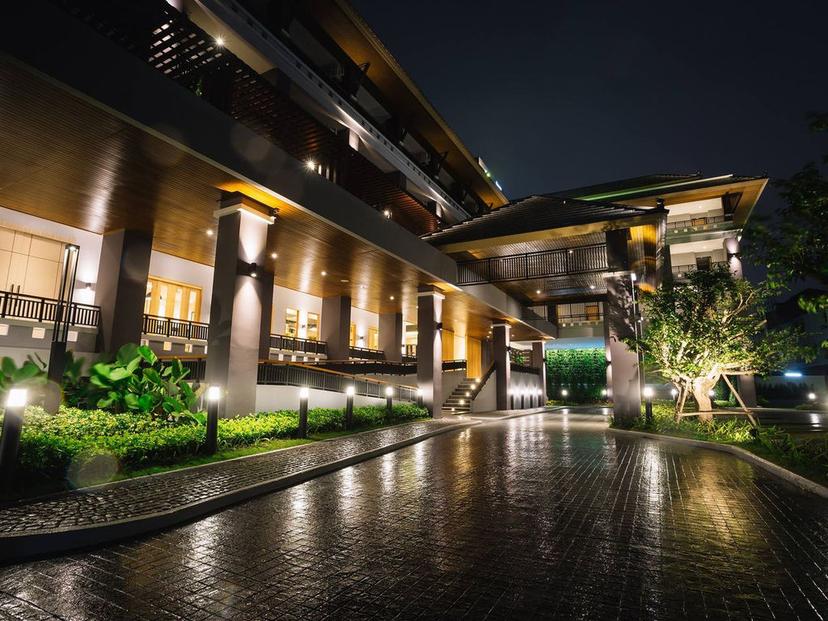 Nadee 10 resort & hotel