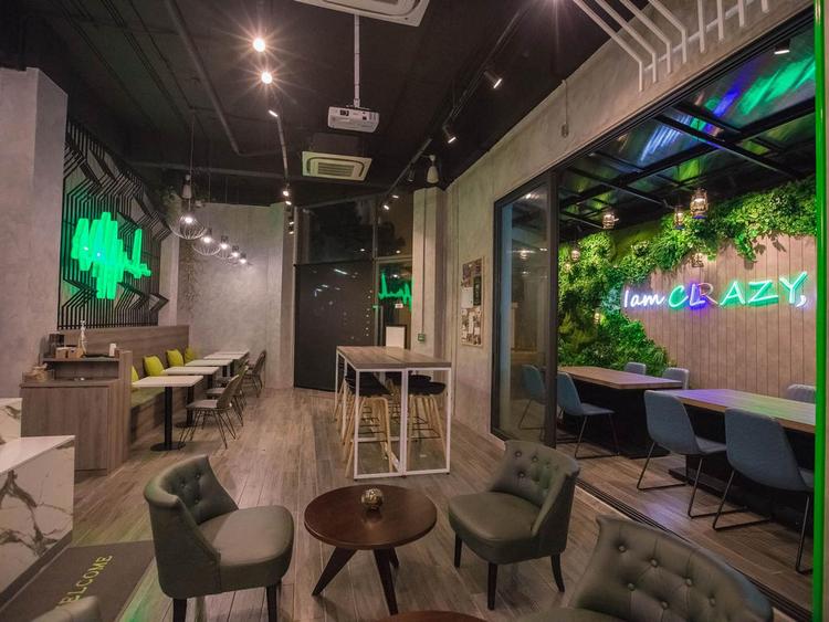 Clazy Cafe