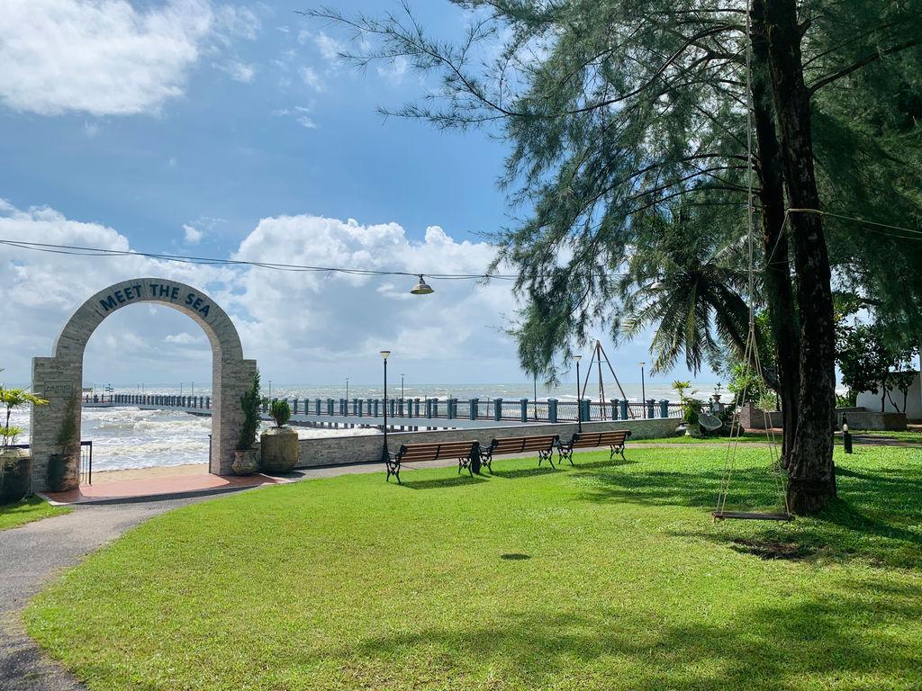 Meet The Sea Resort