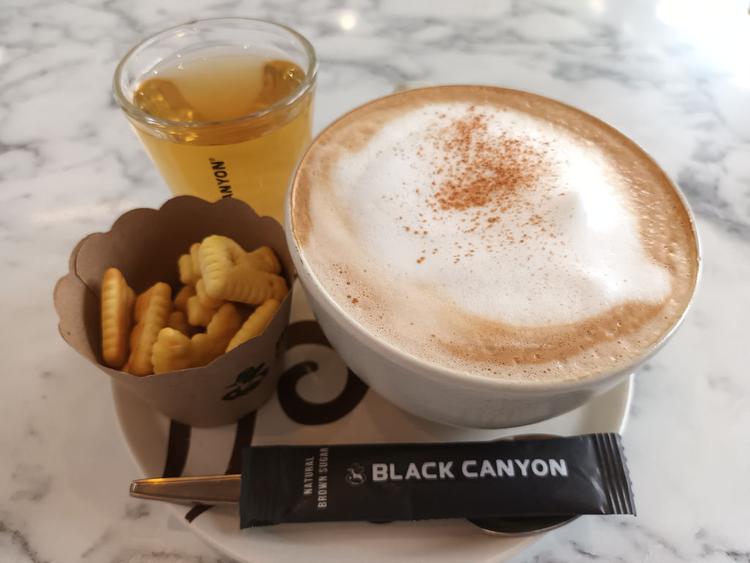 Black canyon Bon Marche Market