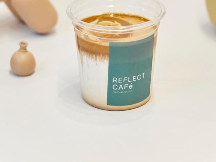 Reflect cafe