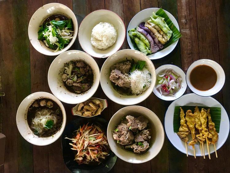 ก๋วยเตี๋ยวเรือรสนิยมต้นตำรับ