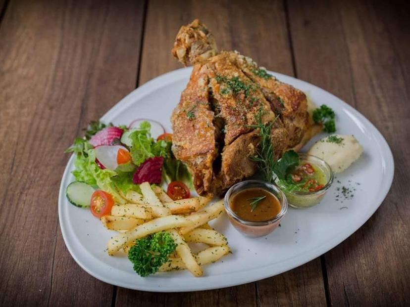 Visit Chom Cafe and Restaurant