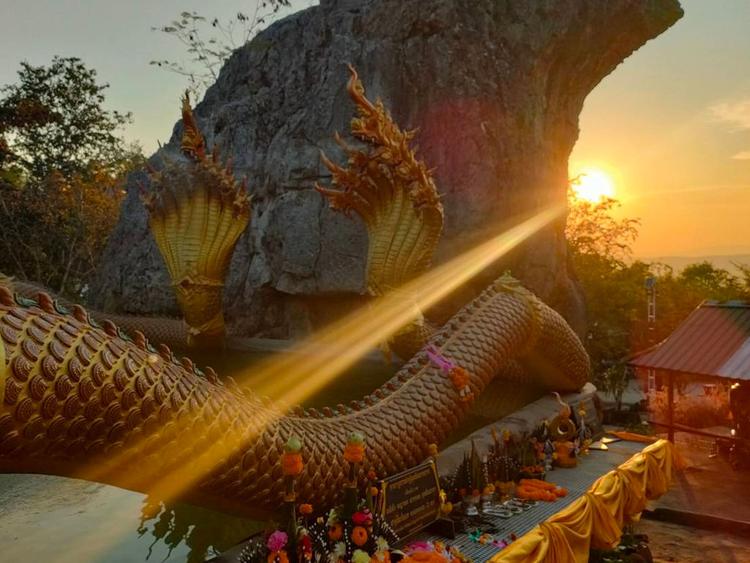 Wat Phutaphaothong寺