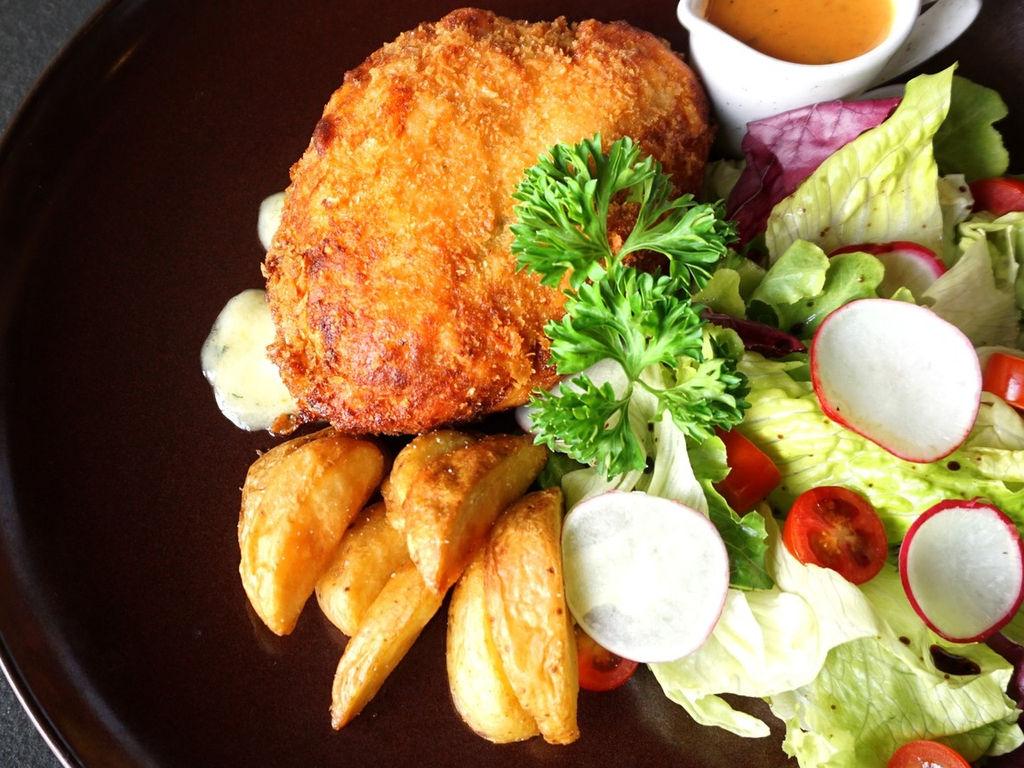 牛仔餐饮