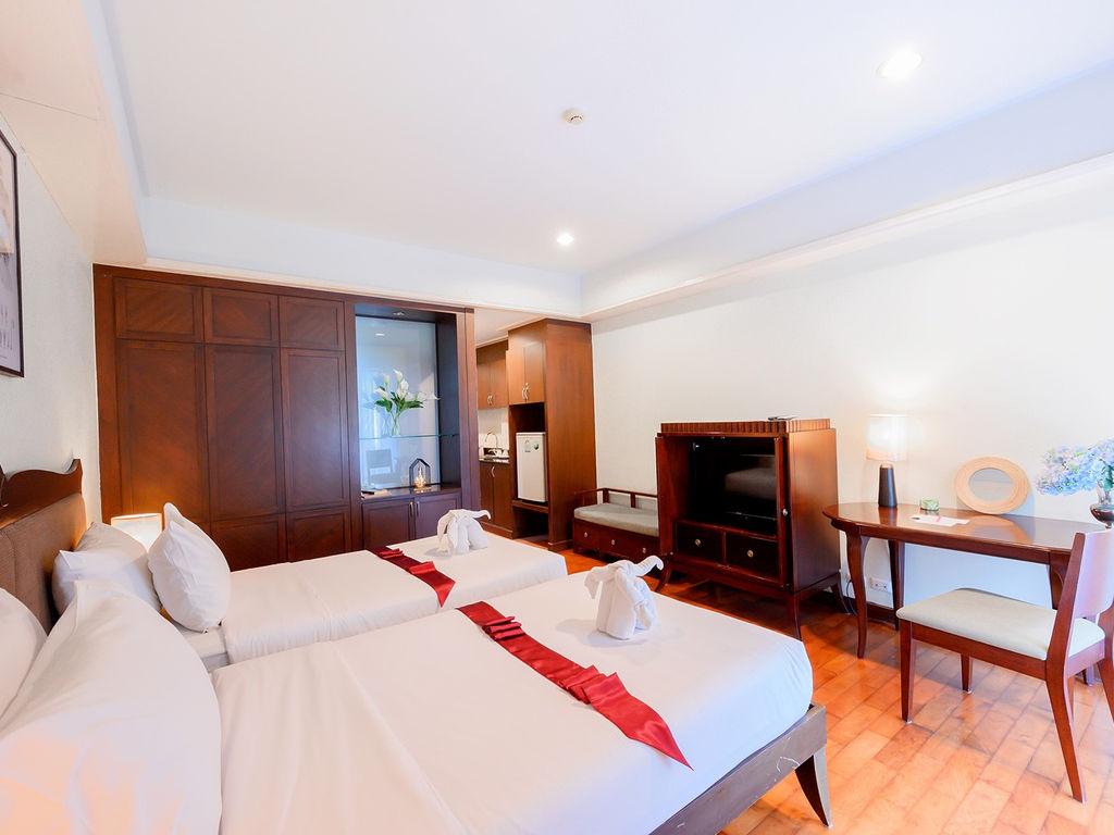 Lecasa Bangsaen Hotel - โรงแรมเลอคาซ่าบางแสน