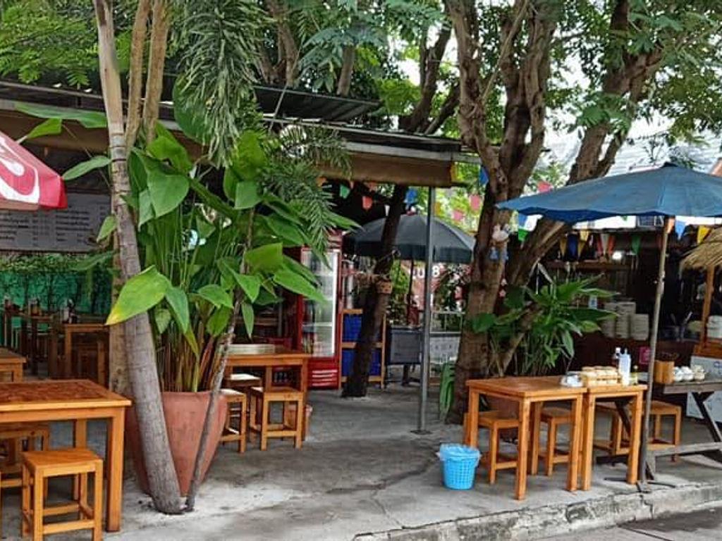 Jae Kung U Thai Stewed Beef Noodles Ban Amphoe Branch