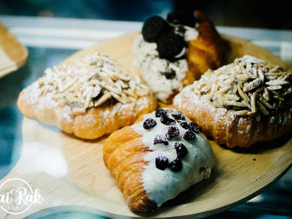 ไร่รัก ออแกนิคฟาร์ม คาเฟ่ & รีสอร์ท