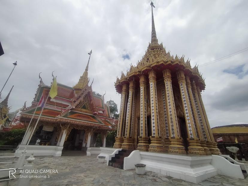Wat Khao Phra Si Sanphetchayaram