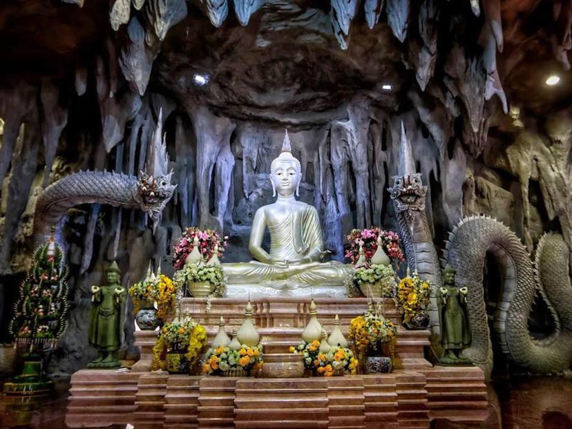 ถ้ำพญานาค วัดป่าศรีมงคล