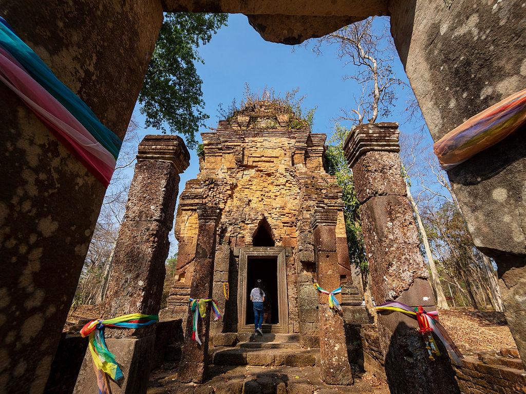 ปราสาทโดนตวล