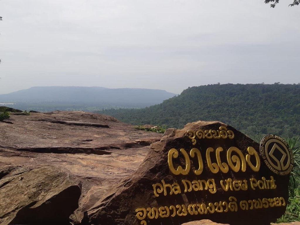 จุดชมวิวผาแดง