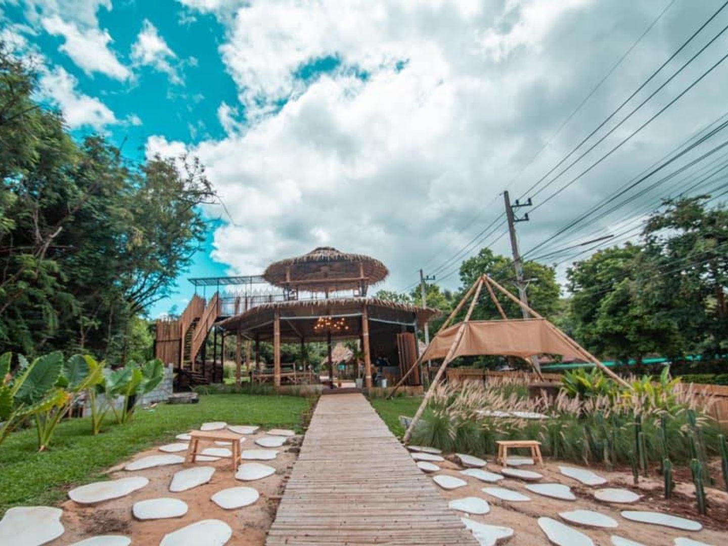 Na Khao Cafe