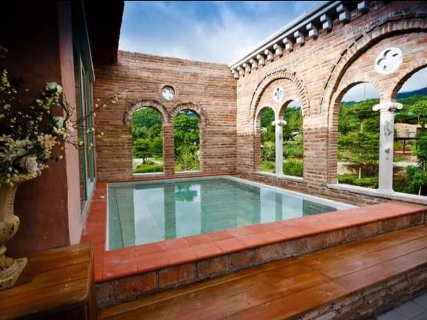 ลา ทอสคาน่า รีสอร์ท La Toscana Resort
