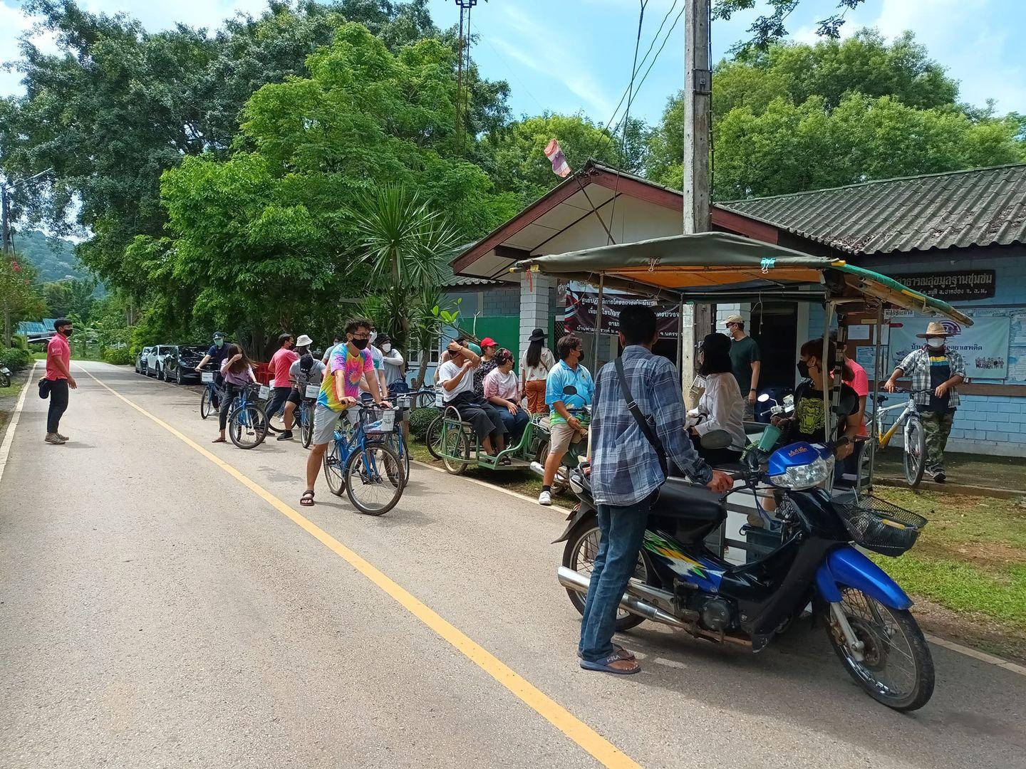 Sala Rim Naam, Ban Tha Maprang