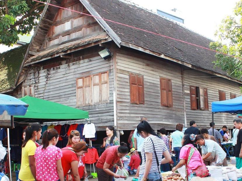 Yunnan Chinese Market (Kad Ban Ho)