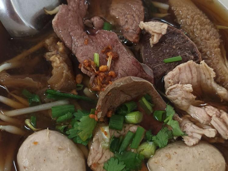 牛肉面 Wattana 3