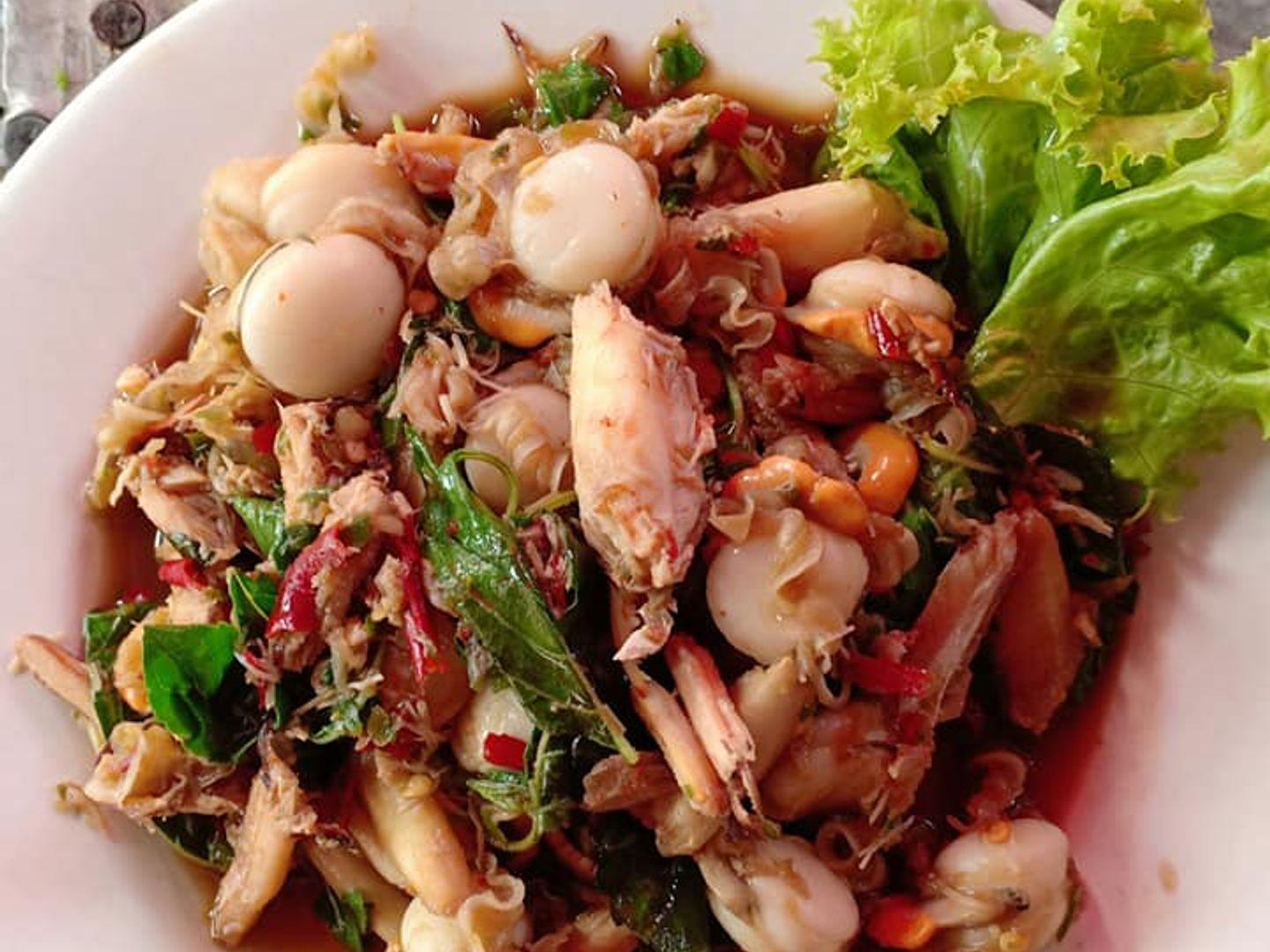 Large dish restaurant