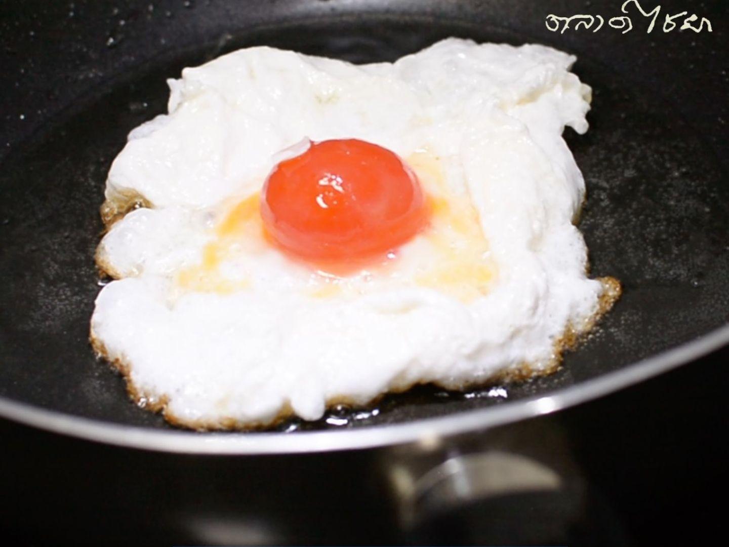 Kohtee maekim Chaiya Salted Egg Ko Tee - Mae Kim