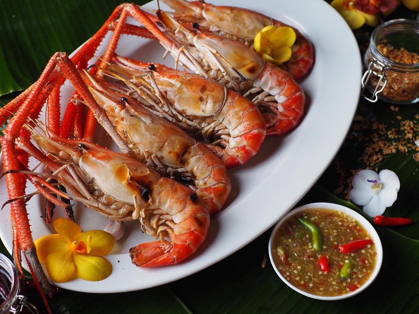 Kung Pen (Ja Nei) Restaurant, Sam Chuk, Suphanburi