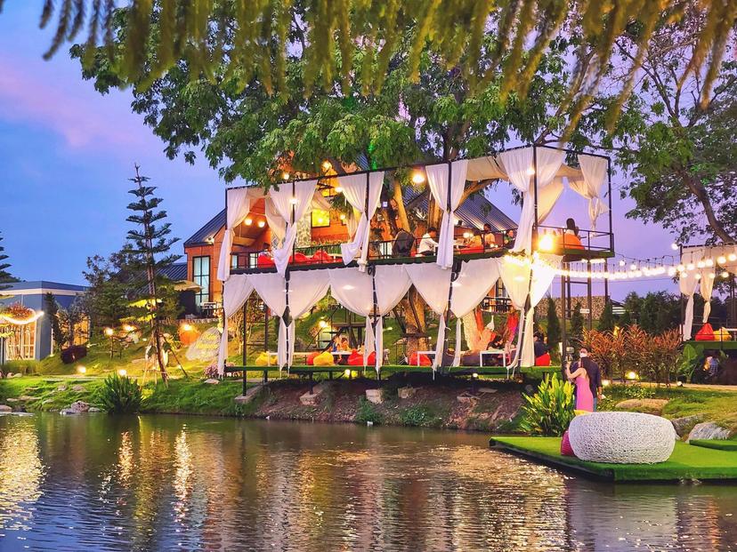 Rim Lagoon Cafe and Restaurant
