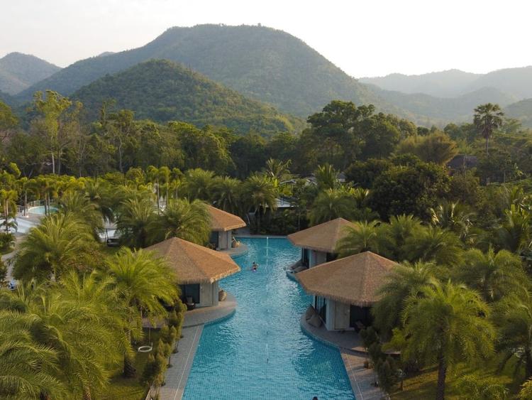 SunCharm Villa Resort