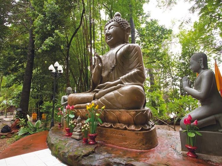 Wat Pa Ban Phan Lam
