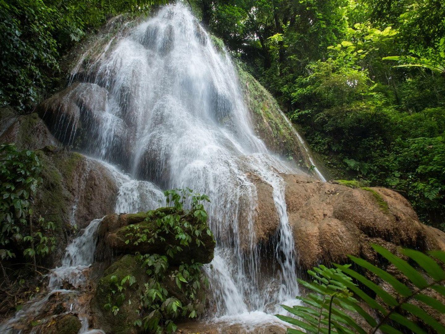 วนอุทยานน้ำตกน้ำมิน