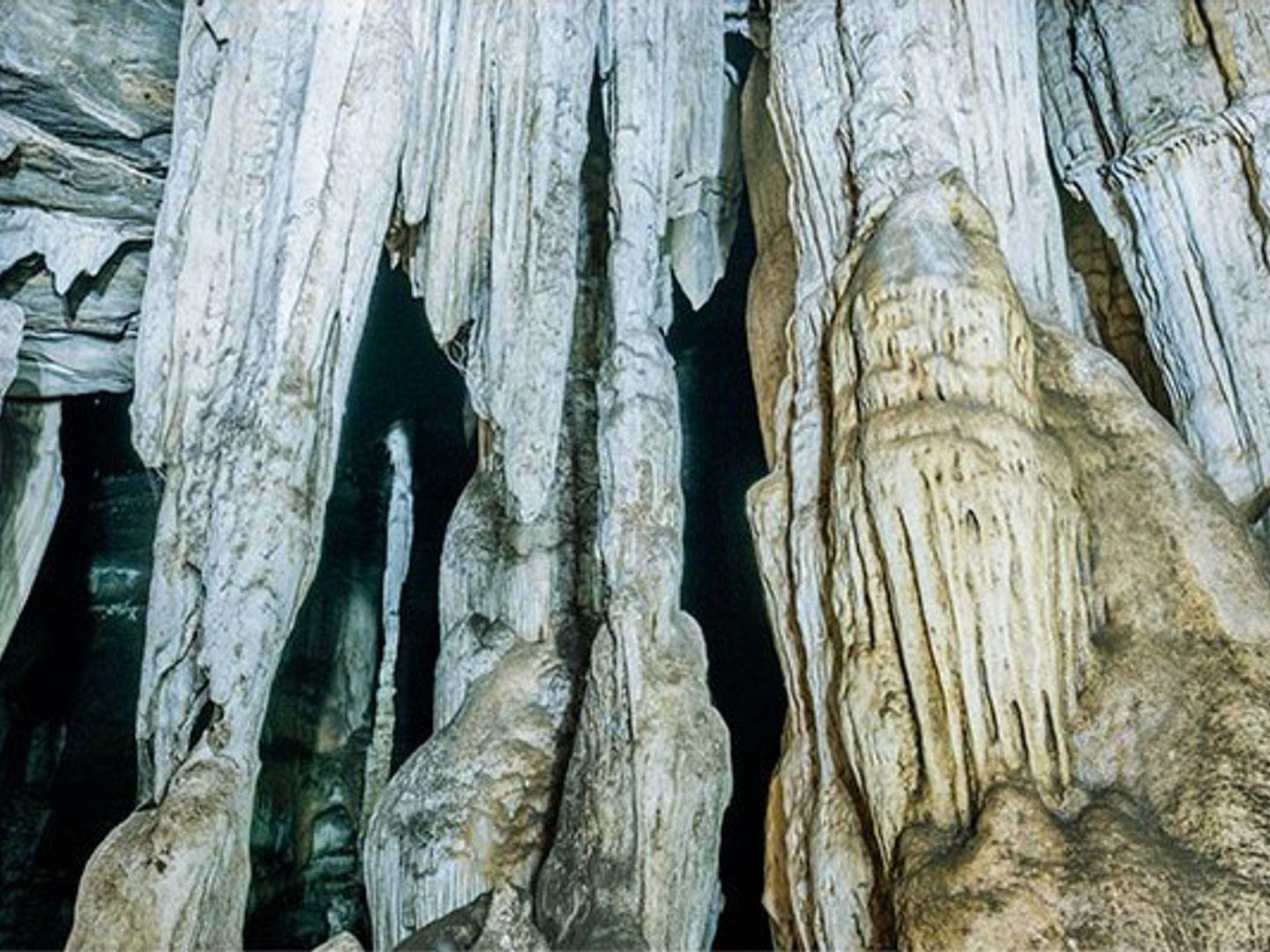วนอุทยานถ้ำเขาวง