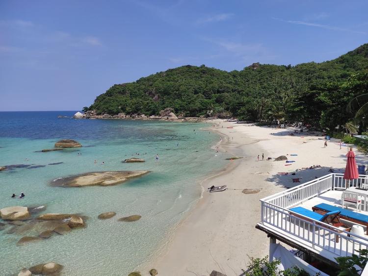 水晶湾海滩度假村