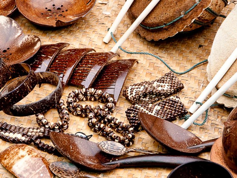 Phatthalung City Coconut Shell Craft Center
