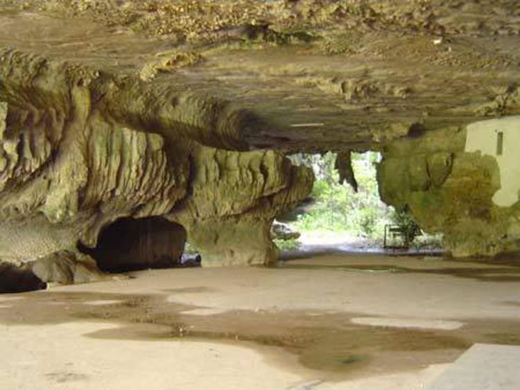 Tham Tham Temple